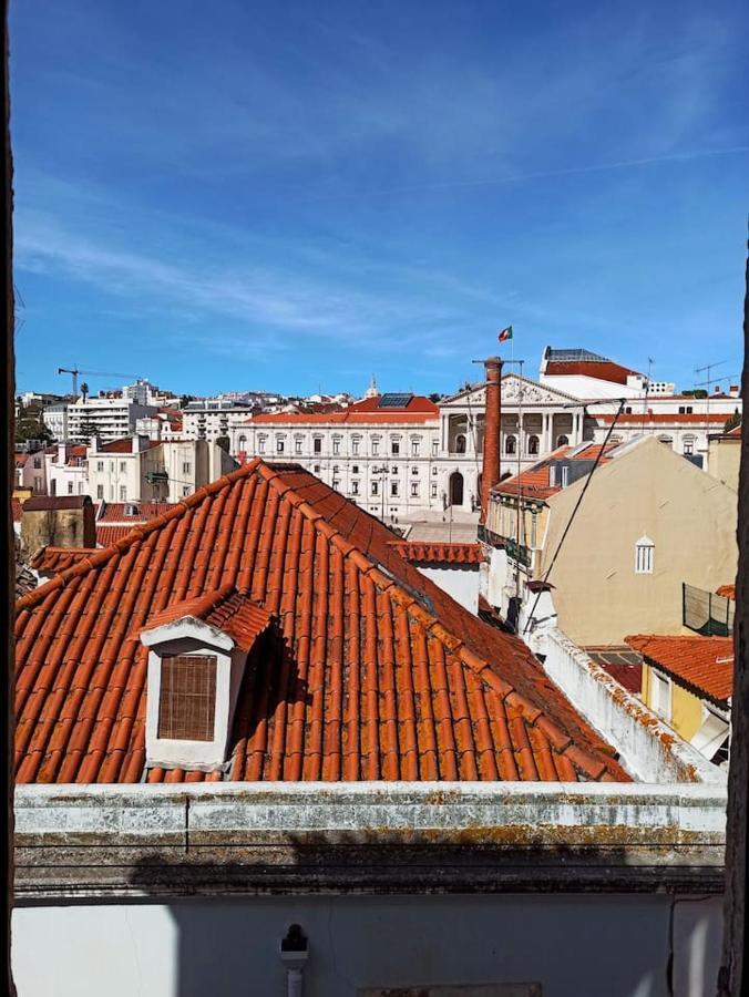 Romance In The Old Town 2